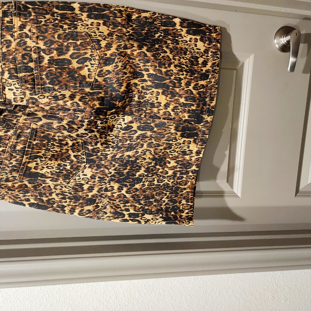 Leopard Print Mini Skirt